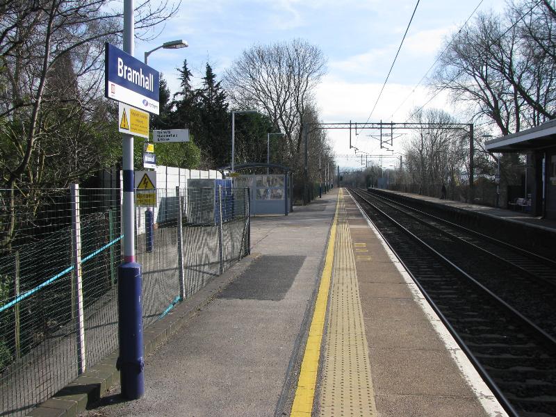 BRamhall TRain Station